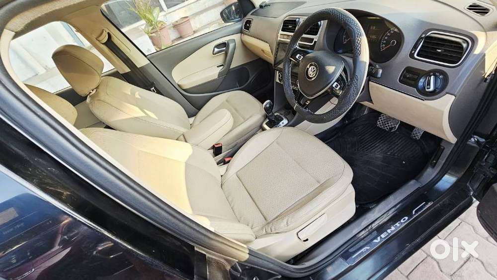 Volkswagen Vento 1.2 Tsi Highline Plus At, 2016, Petrol
