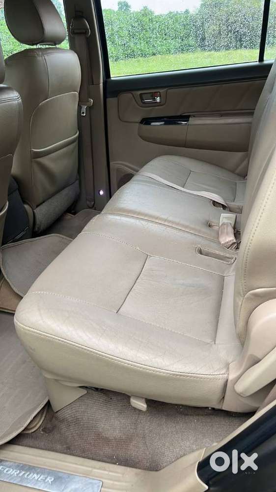 Toyota Fortuner 3.0 4x4 Manual, 2012, Diesel