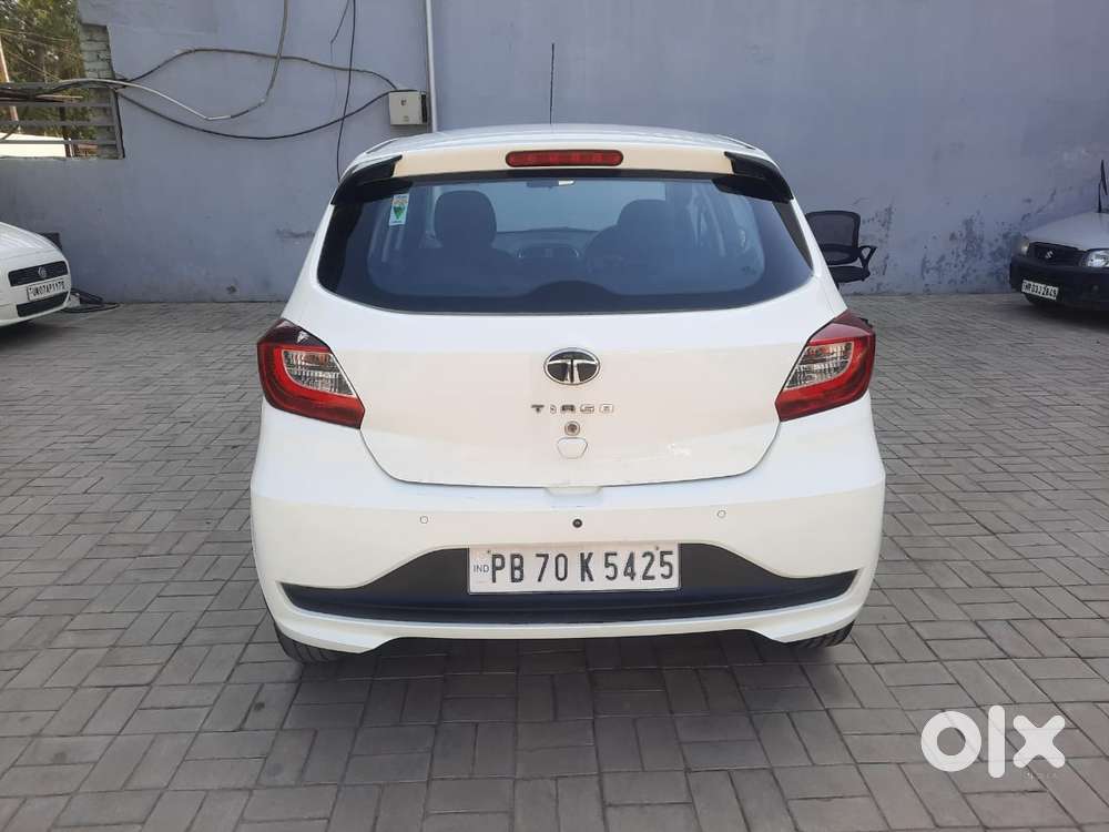 Tata Tiago 1.2 Revotron Xt (o), 2024, Petrol