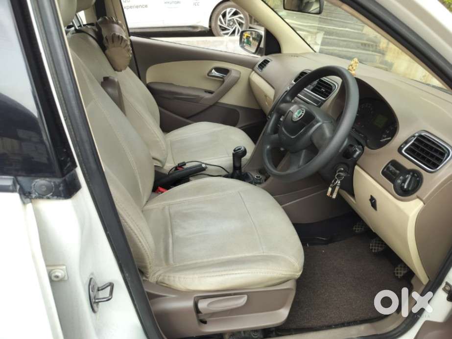 Skoda Rapid Ambition 1.6 Tdi Cr Manual Plus, 2013, Diesel