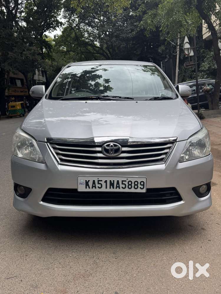 Toyota Innova 2.5 V 7 Str, 2012, Diesel