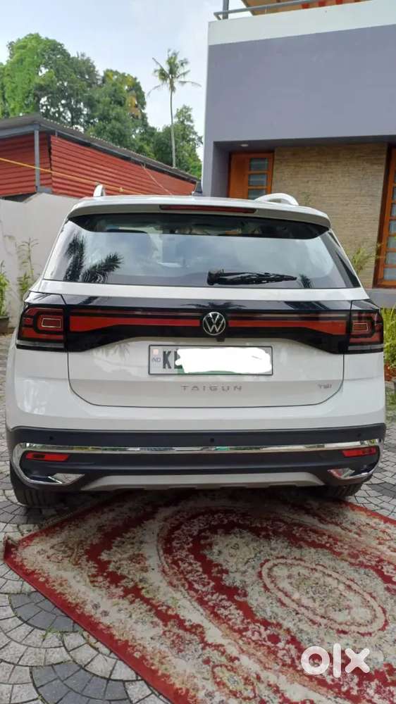 Volkswagen Taigun 2023 Petrol 14000 Km Driven