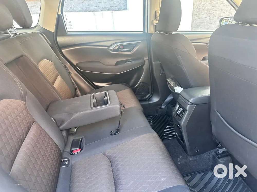 Full Battery Hybrid