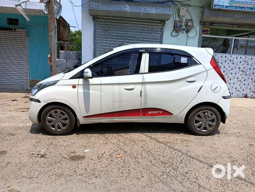 Hyundai Eon Sportz 2012