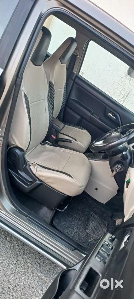Maruti Suzuki Wagon R Vxi Amt Opt 1.2, 2019, Petrol