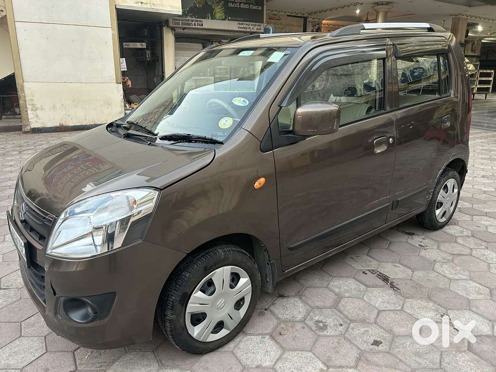 Maruti Suzuki Wagon R Vxi Opt, 2018, Petrol