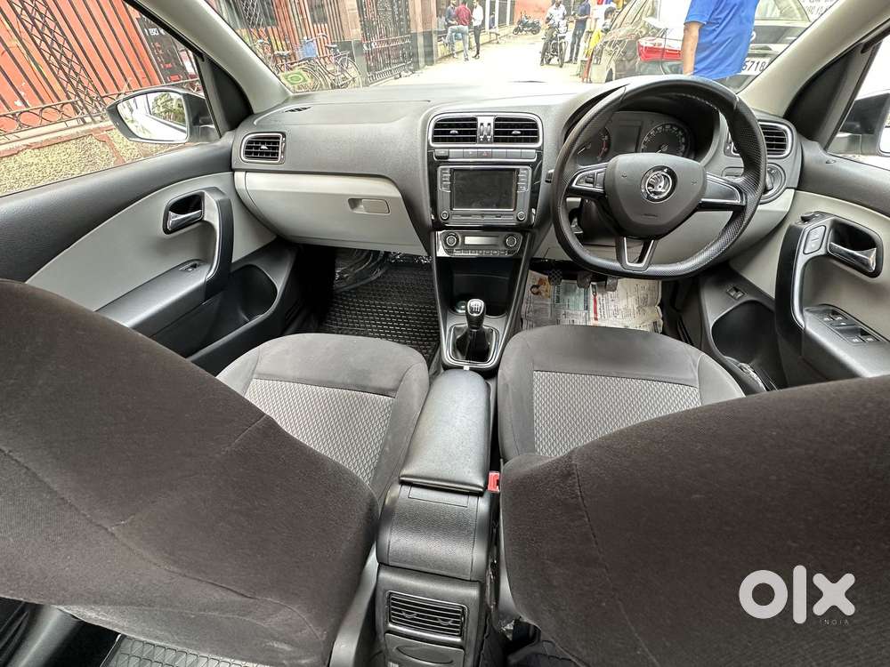 Skoda Rapid 1.0 Ambition Tsi At, 2021, Petrol