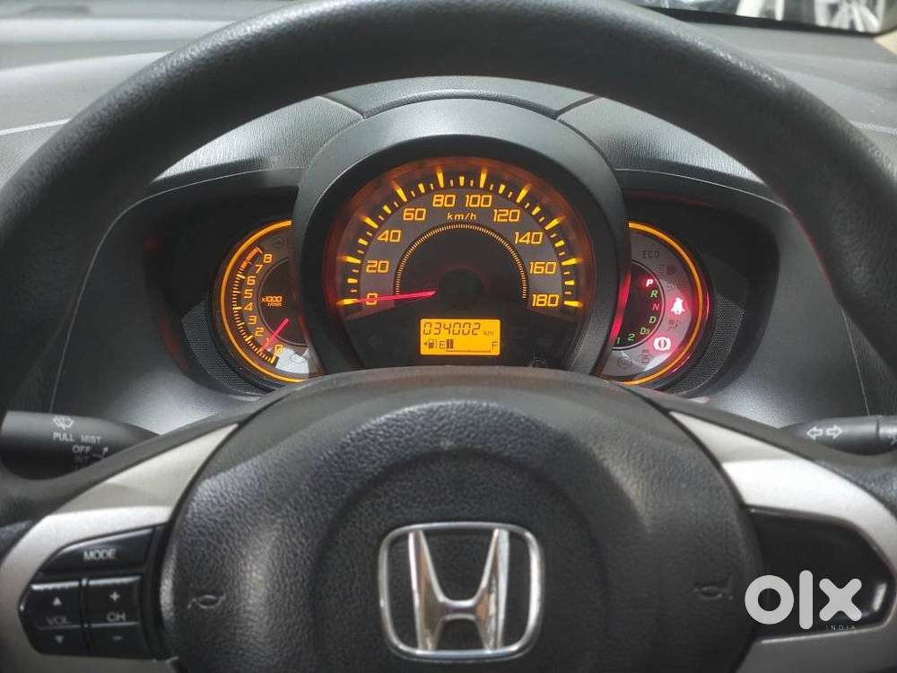 Honda Brio 2013-2016 Vx O At, 2014, Petrol