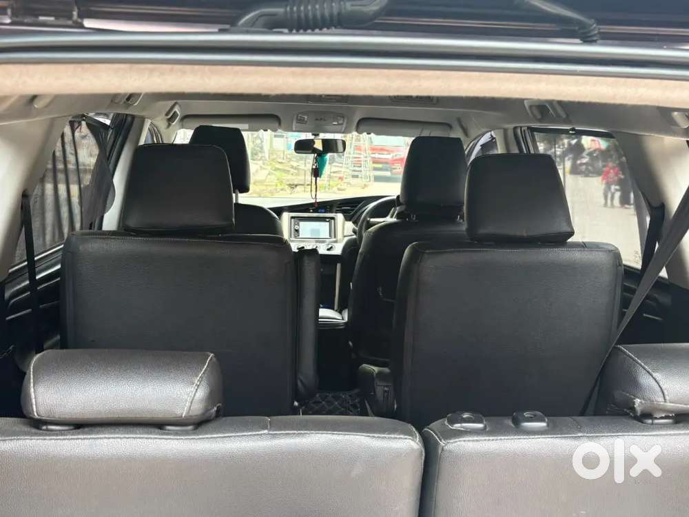 Toyota Innova Crysta Diesel Mt 2017