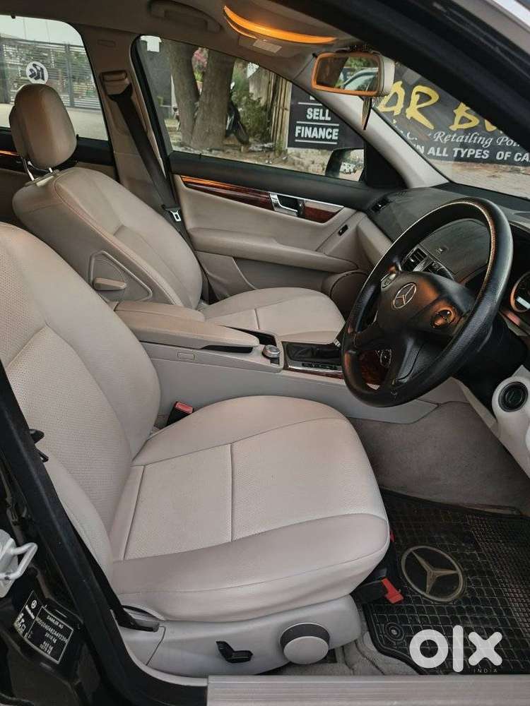 Mercedes-benz C-class [ ] 2.0 C200 Avantgarde, 2011, Petrol