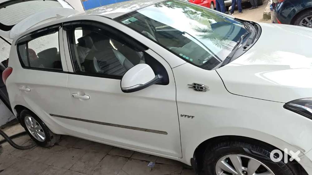 Hyundai I20 2014 Petrol Well Maintained Abs Air Bag