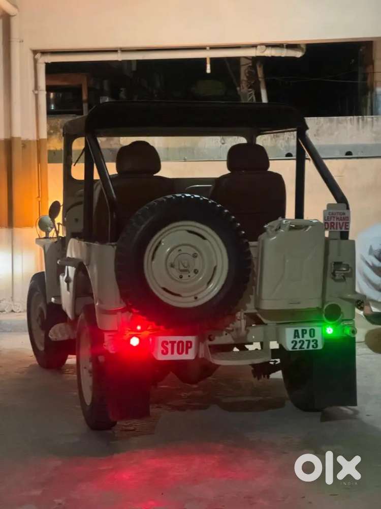 Vintage Jeep Willys 1966 Manual Diesel