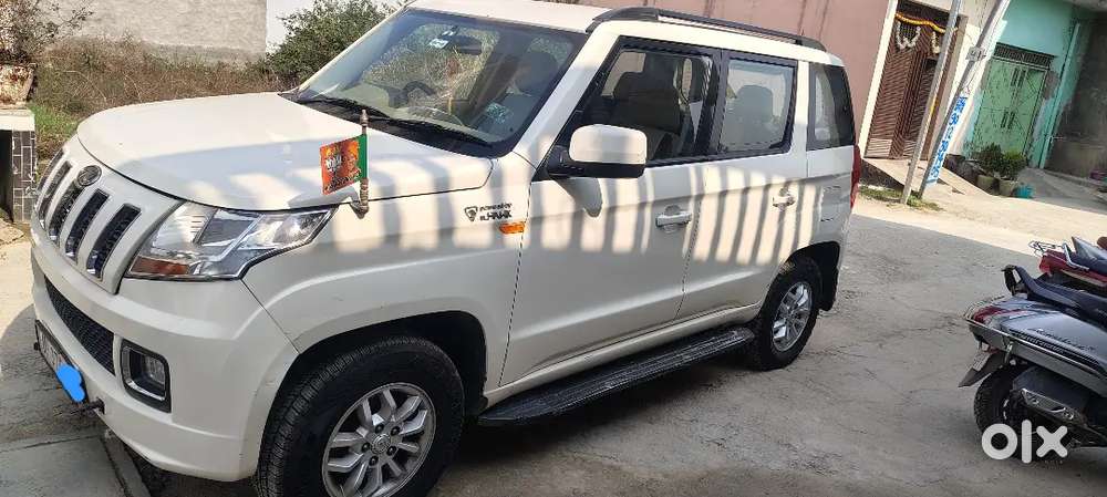 Mahindra Tuv 300 2017 Diesel Well Maintained
