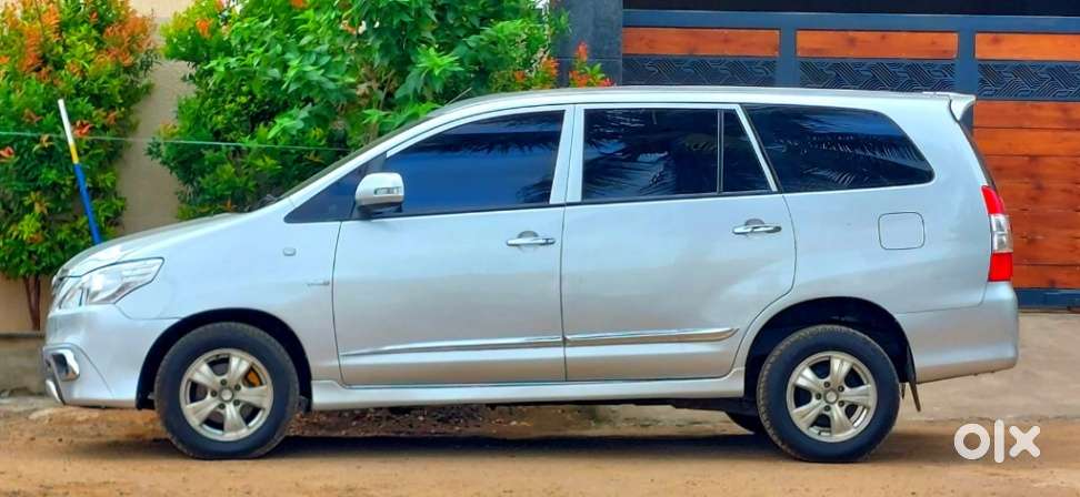 Toyota Innova 2.5 G (diesel) 7 Seater, 2012, Diesel