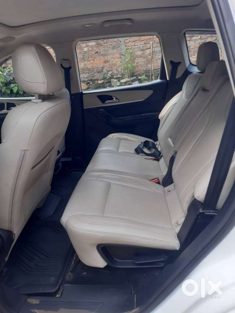 Mahindra Xuv700 2.2 Ax 7 Diesel Mt Str, 2023, Diesel