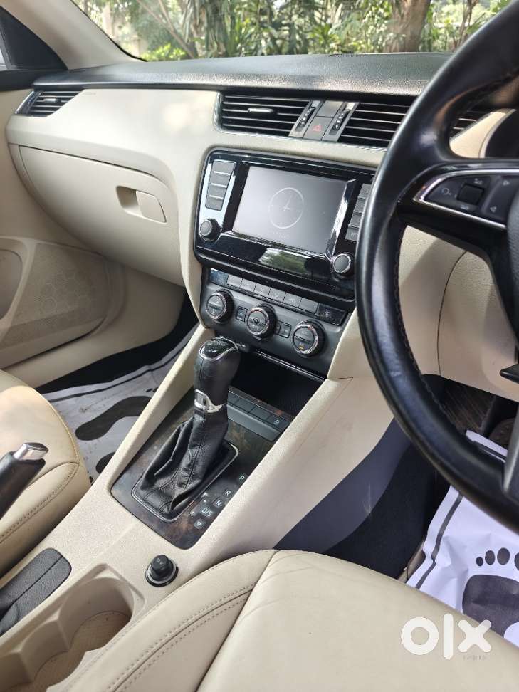 Skoda Octavia Elegance 2.0 Tdi At, 2017, Diesel
