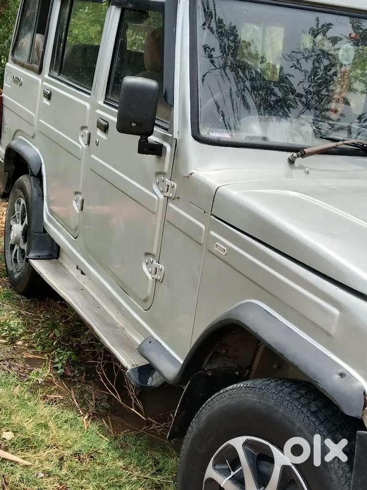 Mahindra Bolero Neo 2007