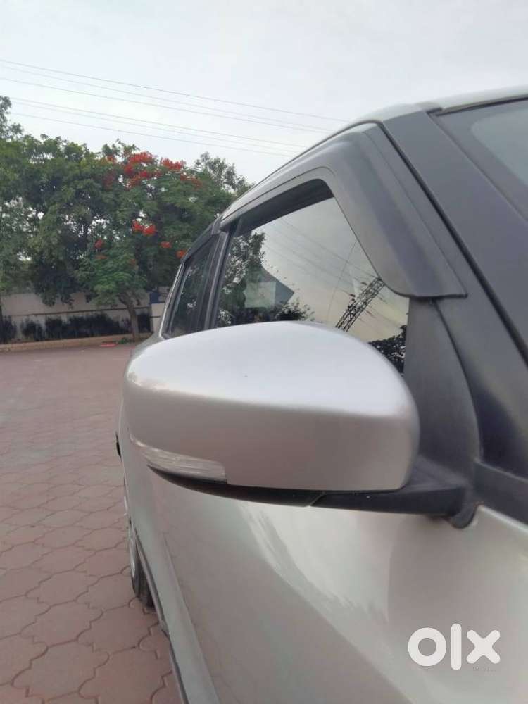 Maruti Suzuki Swift Vxi, 2019, Petrol
