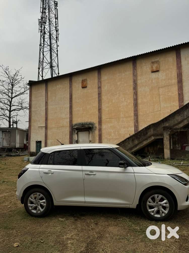 Maruti Suzuki New-gen Swift 2024 Petrol Well Maintained