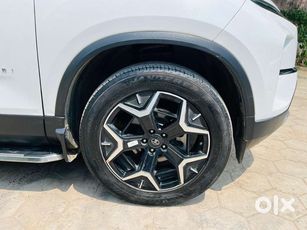 Tata Safari Accomplished Dual Tone At, 2024, Diesel