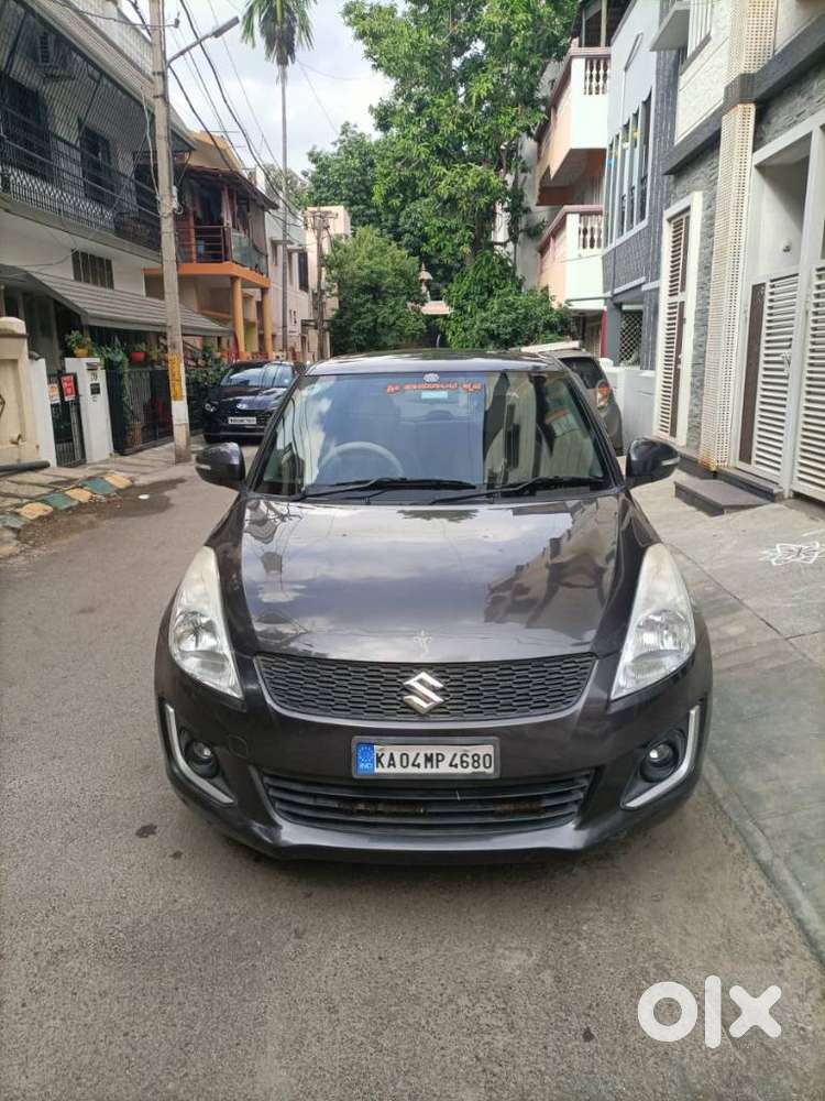 Maruti Suzuki Swift Vxi Abs Bsiv, 2015, Petrol