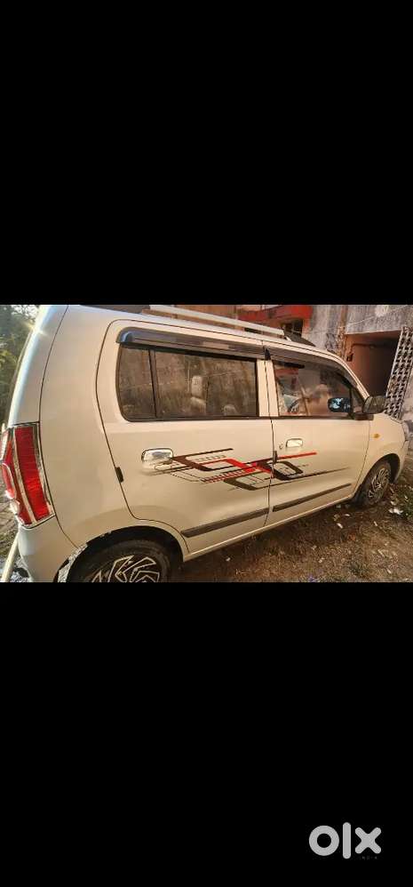 Maruti Suzuki Wagon R 2011 Lxi Cng Optional