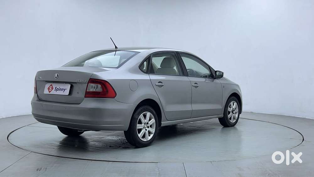 Skoda Rapid 1.6 Ambition Plus Mpi, 2014, Petrol