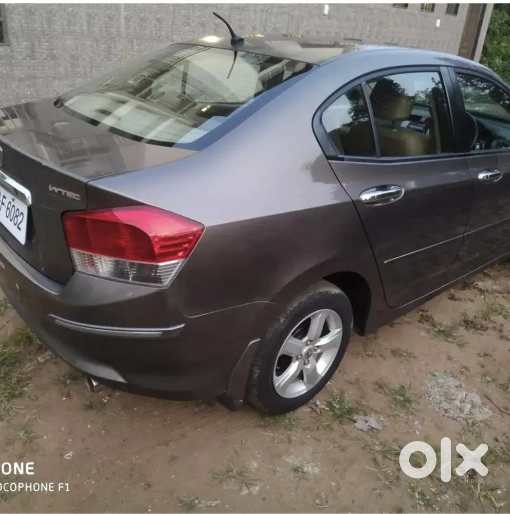 Honda City 2011 Petrol Well Maintained