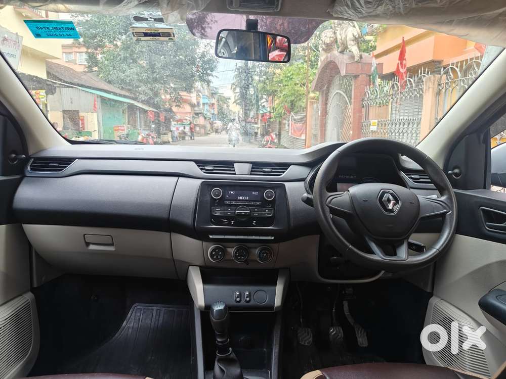 Renault Triber Rxl, 2022, Petrol