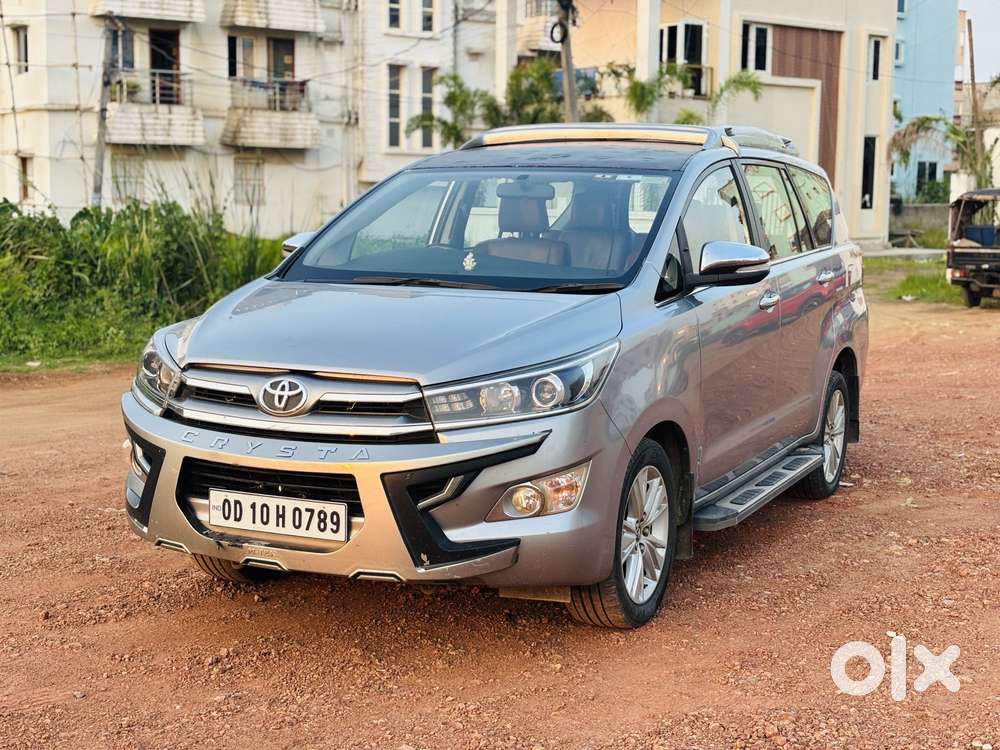 Toyota Innova Crysta 2.8 Z, 2017, Diesel