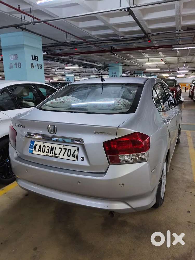 Honda City Petrol Manual 2009 104000 Km Driven