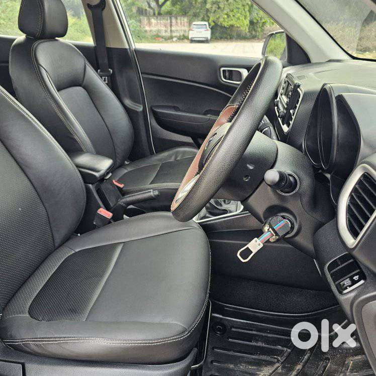 Hyundai Venue S 1.2 Petrol, 2021, Petrol