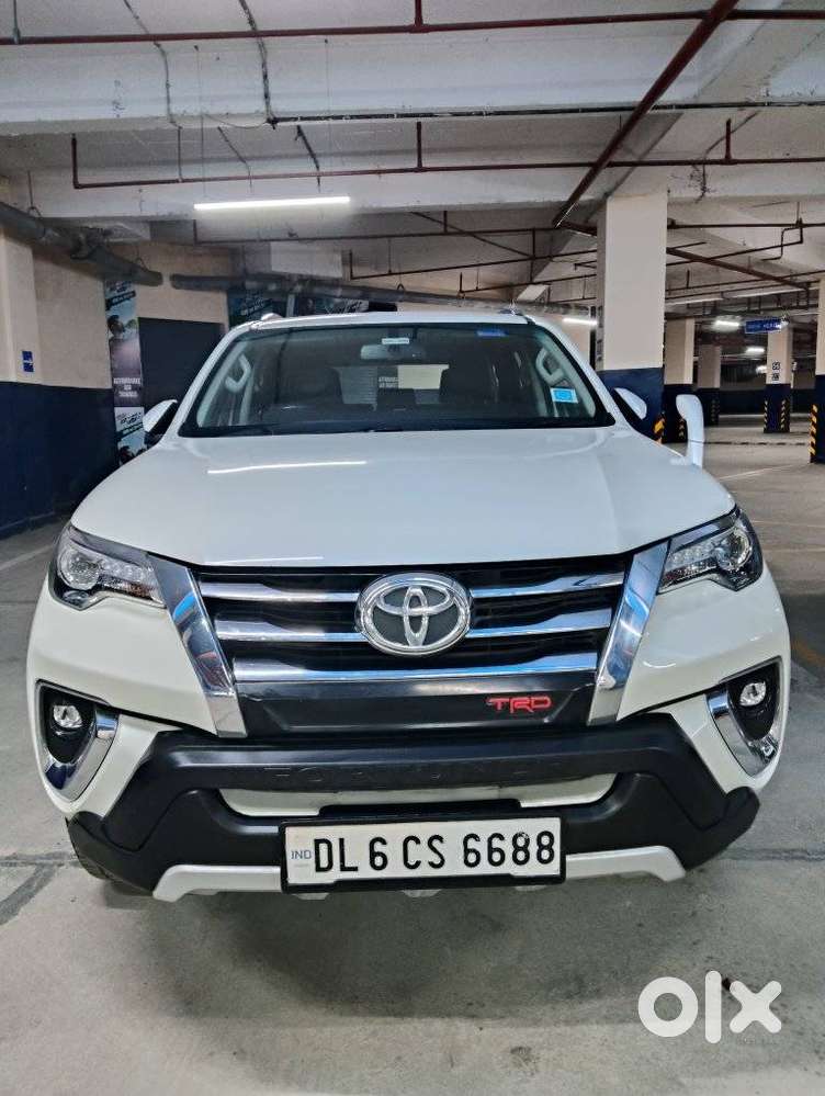 Toyota Fortuner 4x2 At 2.7 Petrol, 2020, Petrol
