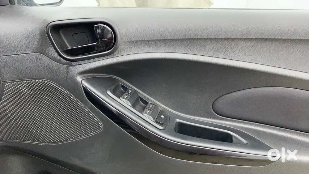 Ford Figo 2012-2015 Petrol Titanium, 2019, Petrol