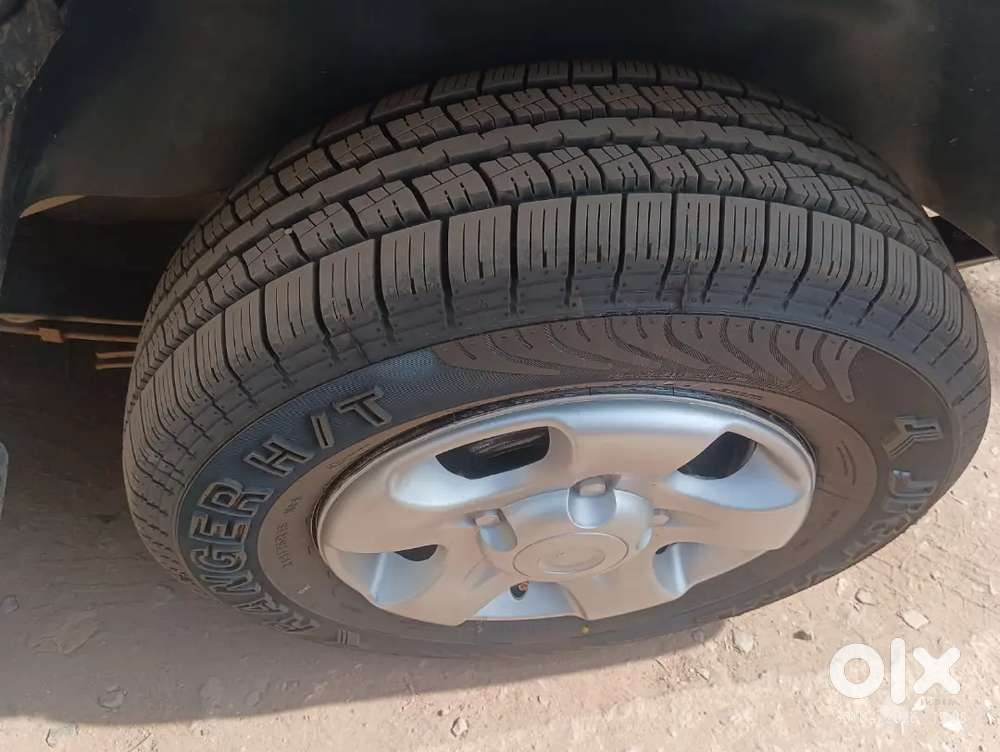 Tata Sumo Gold Bs4 2015 Modal