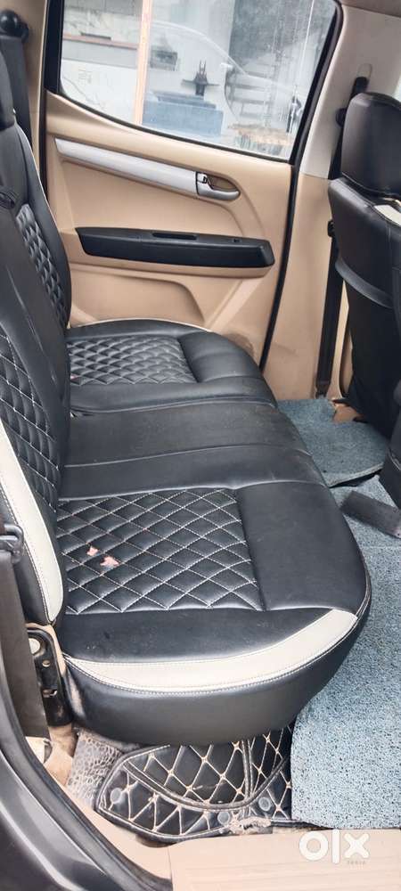 Isuzu V-cross Z Prestige 4x4 Mt, 2017, Diesel