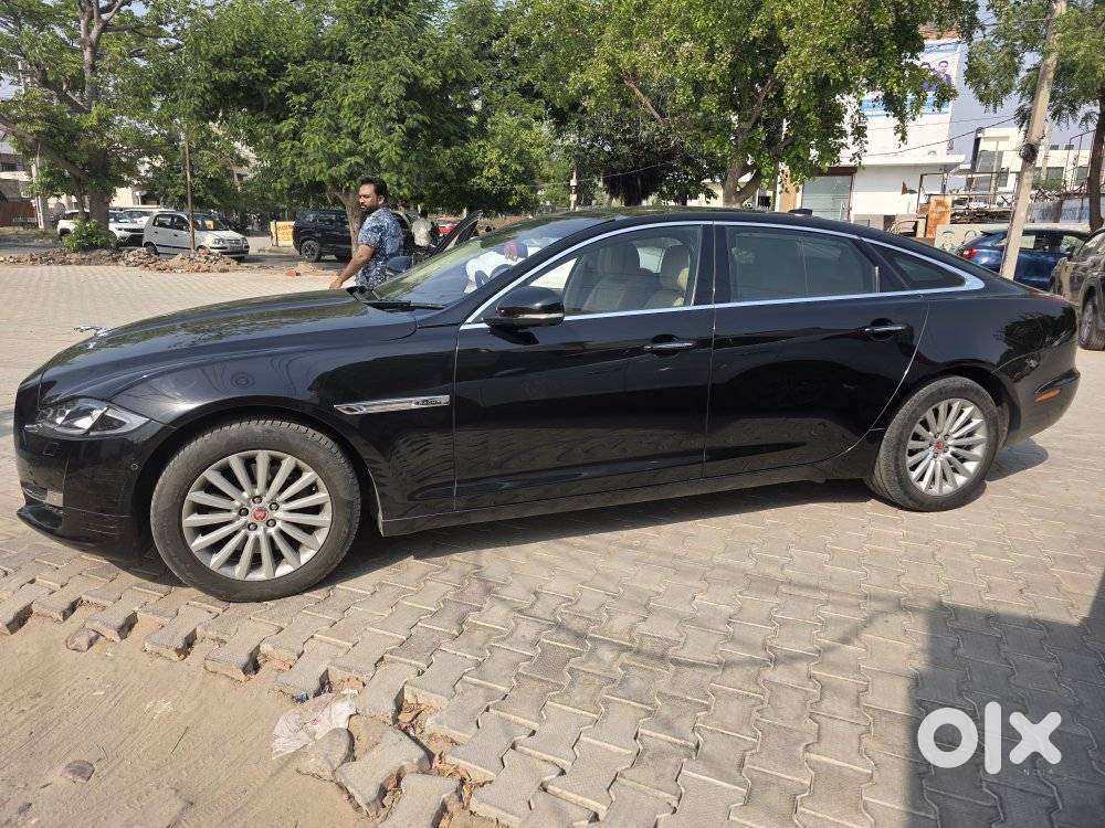 Jaguar Xj L 2.0 Petrol, 2017, Petrol
