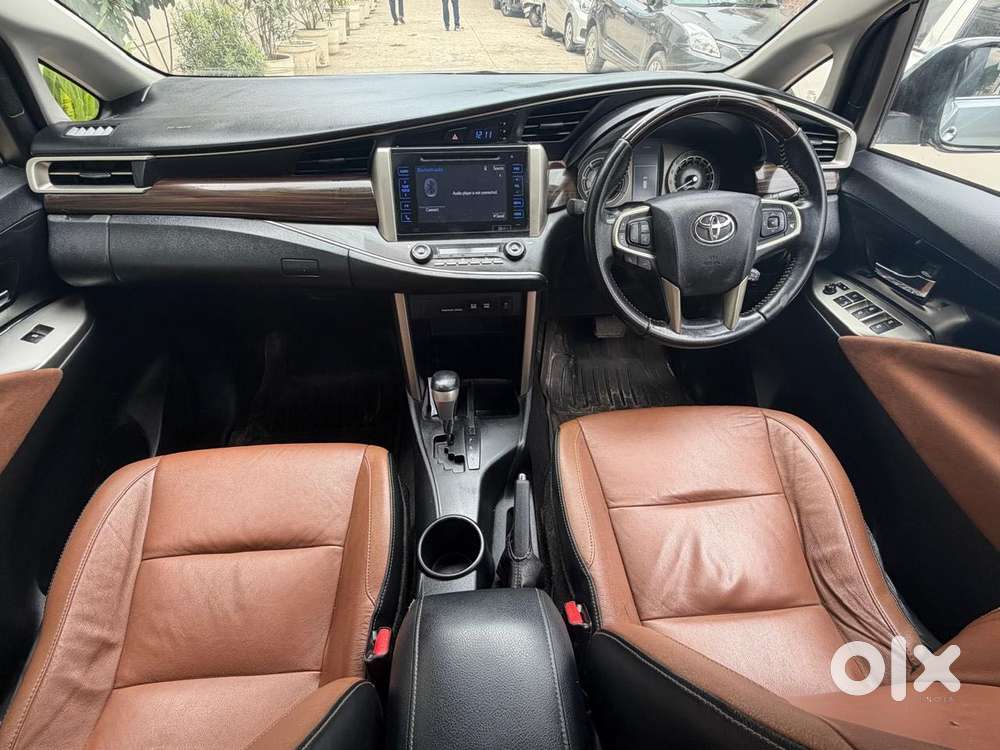 Toyota Innova Crysta 2.8 Zx At, 2017, Diesel