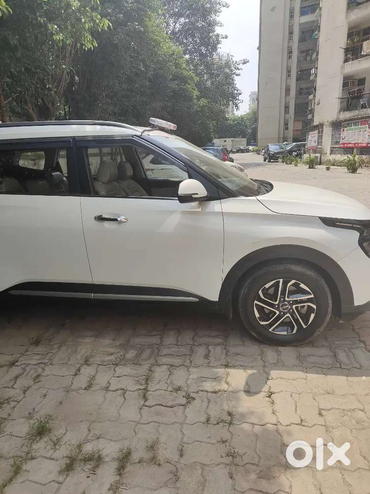 Kia Carens 2023 Diesel Well Maintained