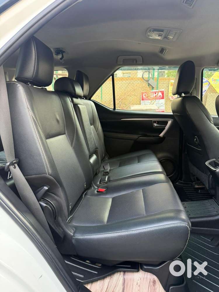 Toyota Fortuner 4x2 Mt 2.8 Diesel, 2022, Diesel