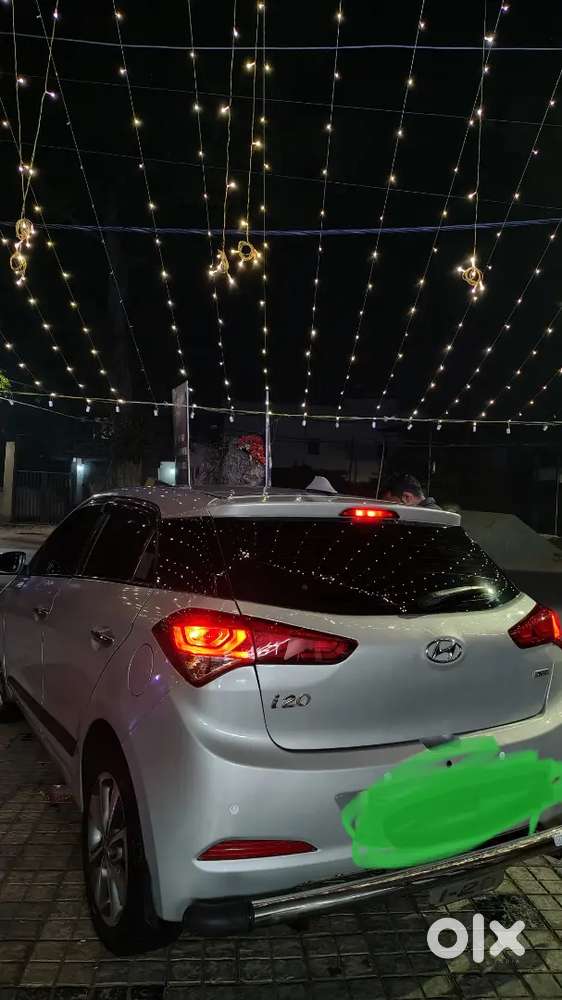 Hyundai New I20 2017 Petrol Asta. अगस्त महीना तक इंश्योरेंस भी है।