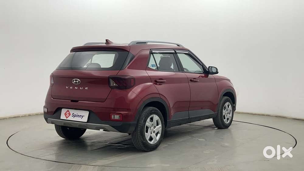 Hyundai Venue 1.2 S Plus, 2021, Petrol