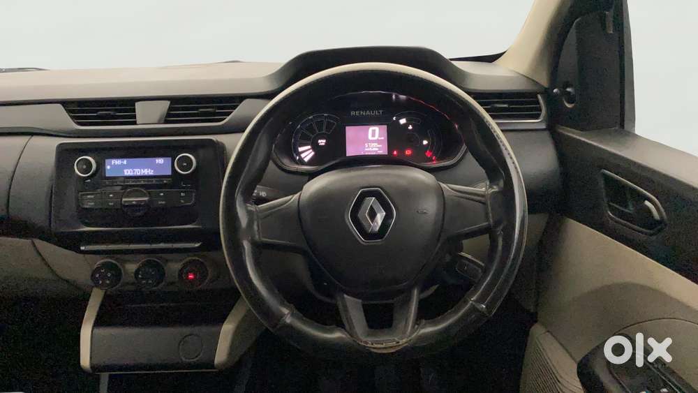 Renault Triber Rxl, 2021, Petrol