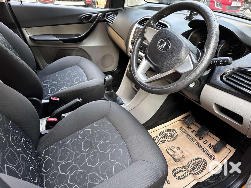 Tata Tiago 1.2 Revotron Xt Rhythm, 2018, Petrol