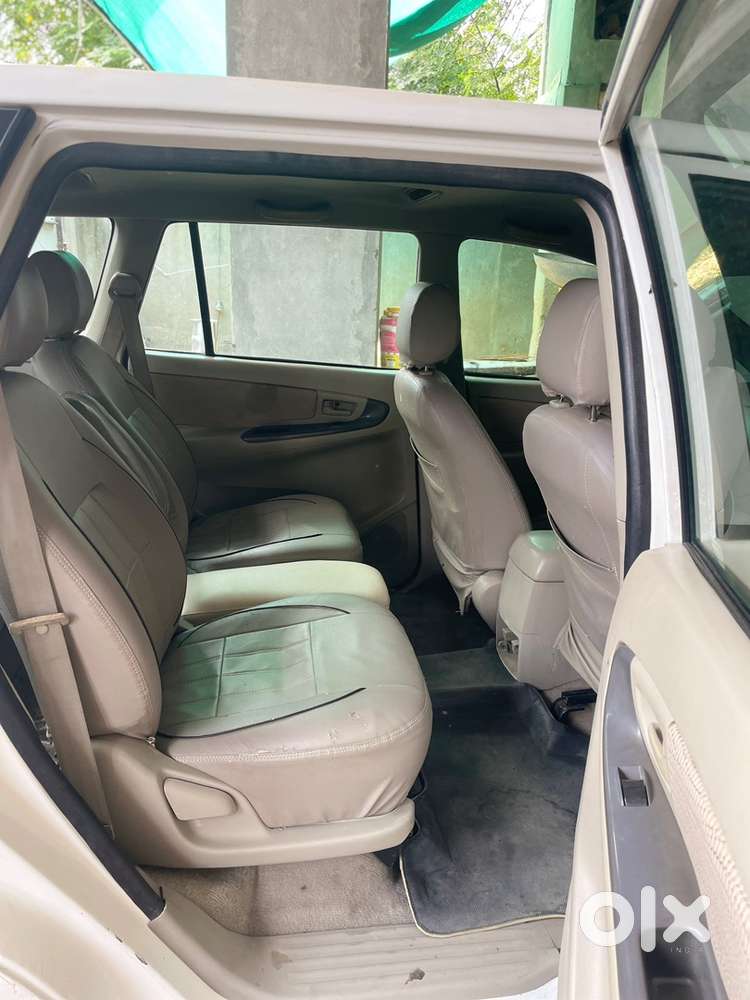 Toyota Innova Diesel 2010