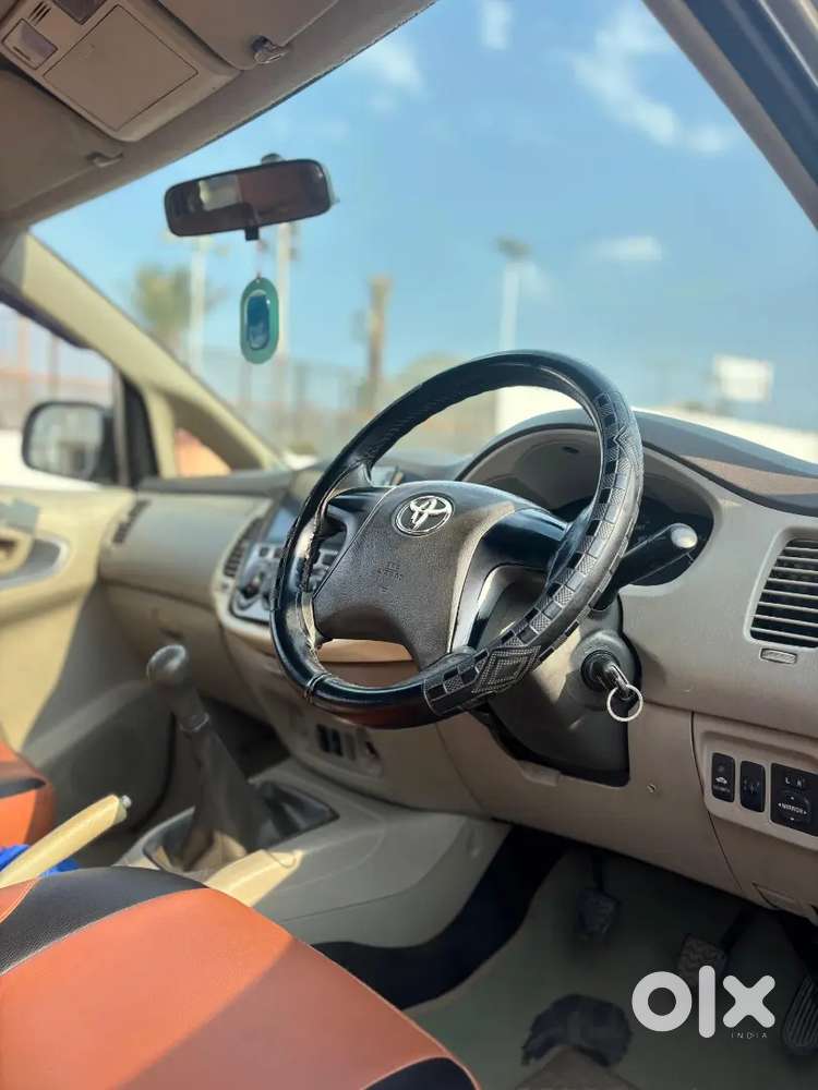 Toyota Innova 2012 Diesel 157000 Km Driven
