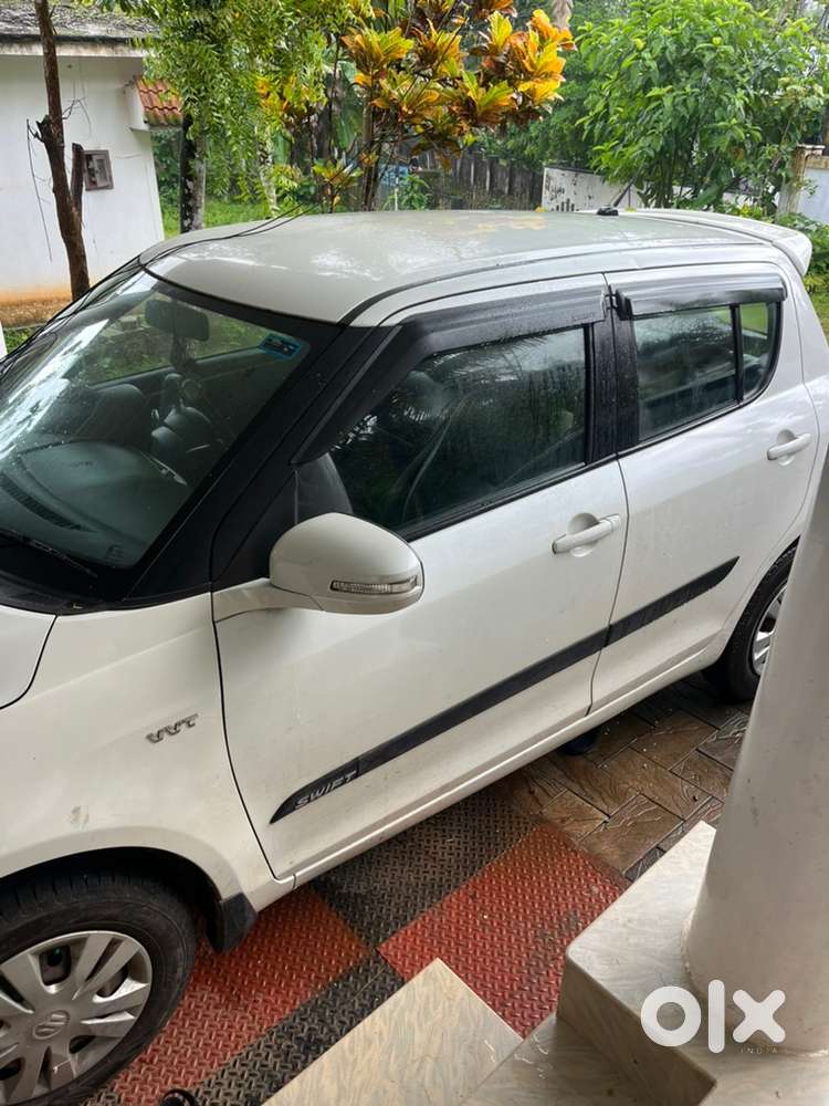 Maruti Suzuki Swift Petrol Manual 2014