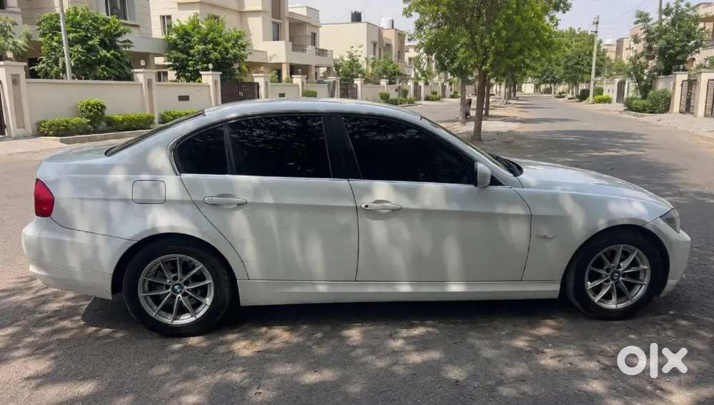 Bmw 3 Series 2.0 2011