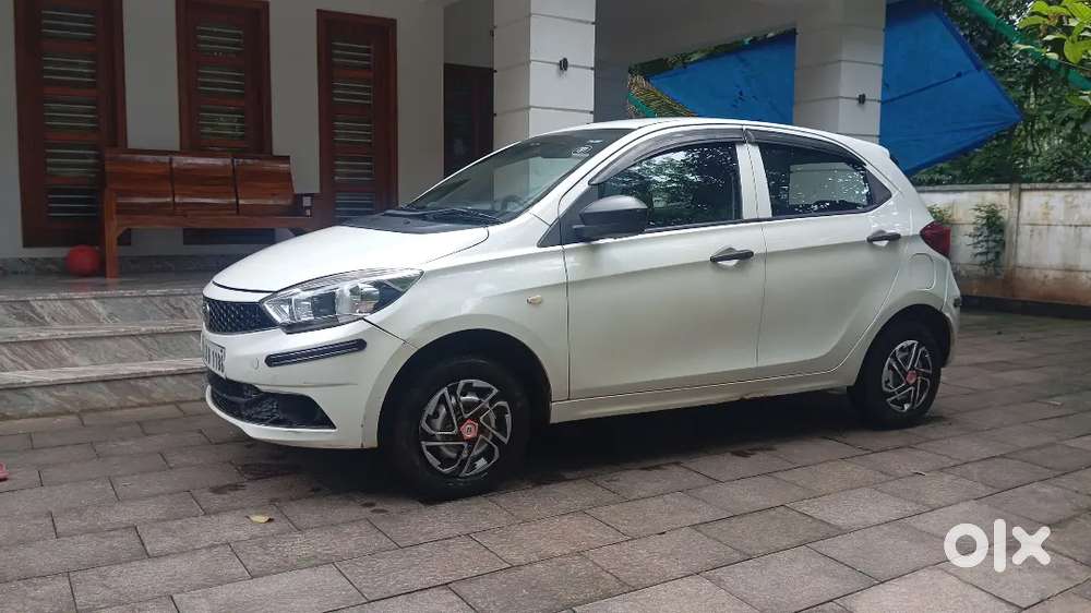 Tata Tiago Revotron 2018