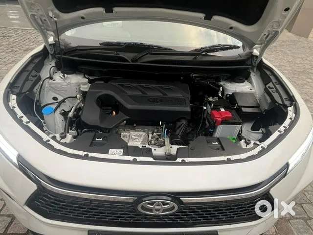 Toyota Urban Cruiser Taisor V 1.0 Petrol Mt, 2024, Petrol